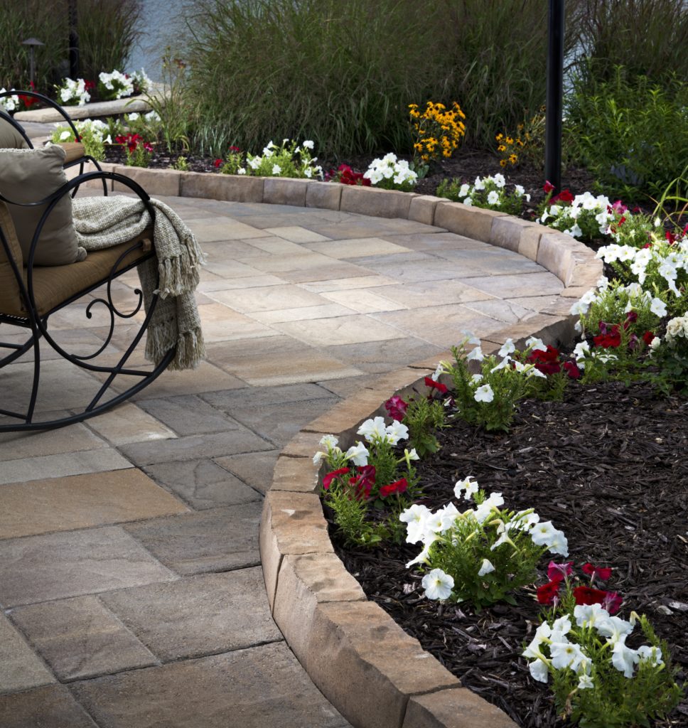 Anglia Edger Belgard Delta Stone Products